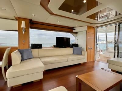 2011 Sunseeker Manhattan 73 | 74.2 ft 3
