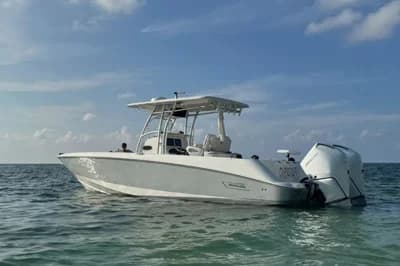 2005 Boston Whaler 320 Outrage | 32 ft 2
