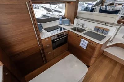 2020 Princess F55 | 57.5 ft 3