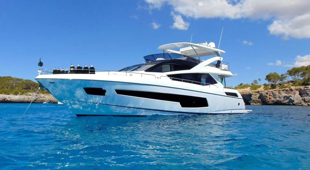 2014 Sunseeker 75 Yacht | 75.4 ft