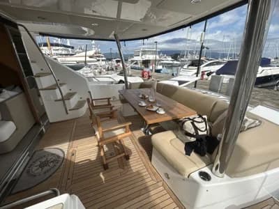2014 Sunseeker 75 Yacht | 75.4 ft 2