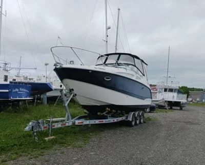 2008 Bayliner 300 | 30 ft 2