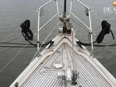 1989 Hallberg-Rassy 42E Boat for Sale in Contact De Valk Monnickendam 2