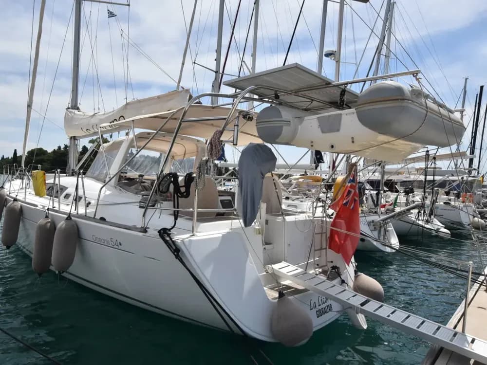 2012 Beneteau Oceanis 54 Elegance Boat for Sale in Gouvia marina