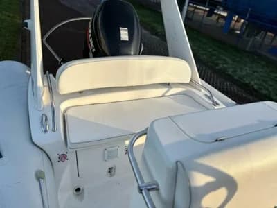 Grand 650 Silverline Suzuki 200pk 2