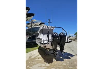2025 Axopar 29 XC Cross Cabin | 29 ft 3