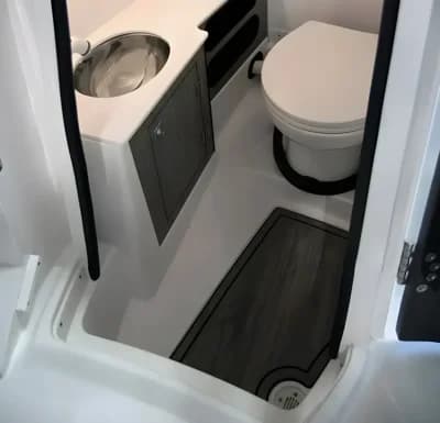 2026 Monterey M 225 Boat for Sale in Littlehampton 5