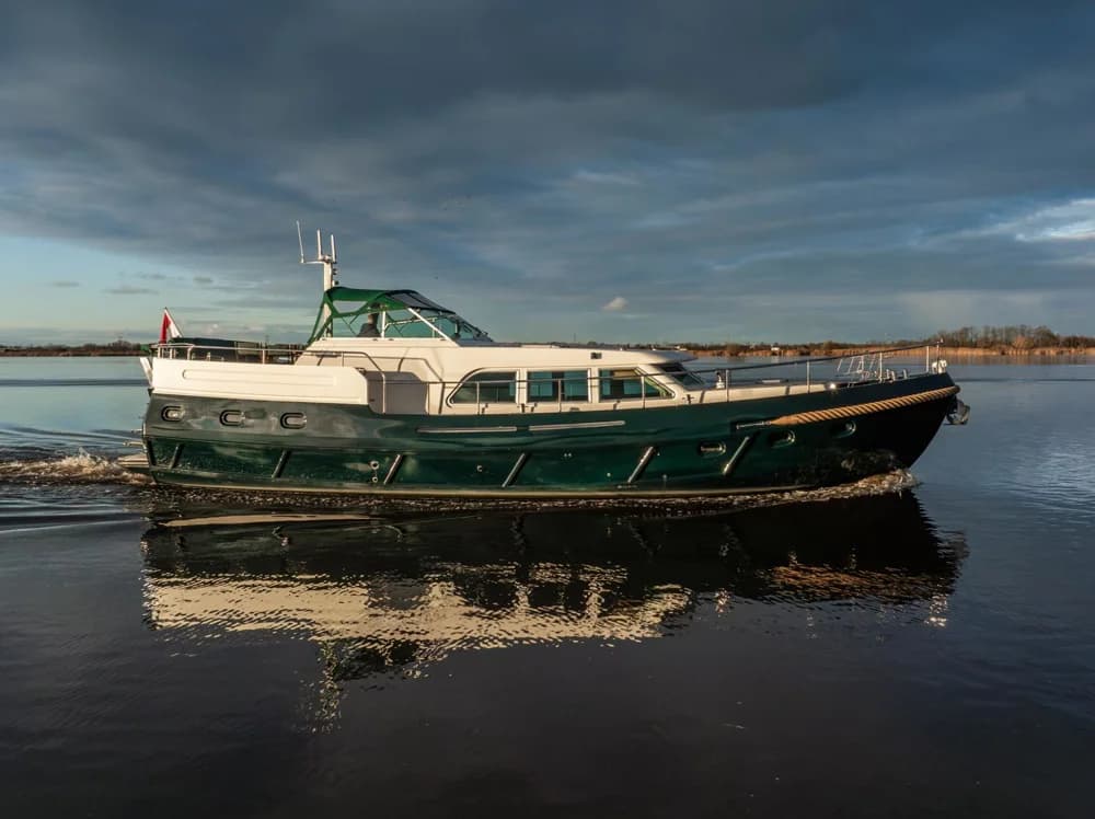 1997 Linssen grand sturdy 500 | 49.2 ft