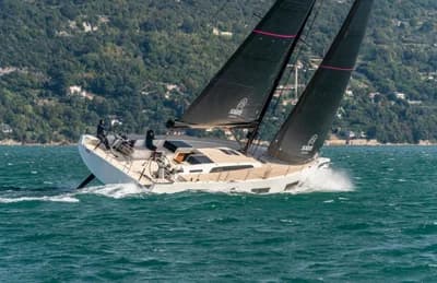 2027 Solaris 55 | 55.5 ft 2