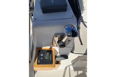 2009 Hunter 39 | 38.1 ft 3