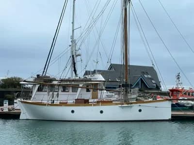1887 G.L. Watson Gaff Cutter Boat for Sale in St Malo 2