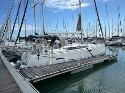 JEANNEAU SUN ODYSSEY 379 2