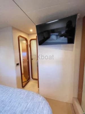 Ferretti 681 5