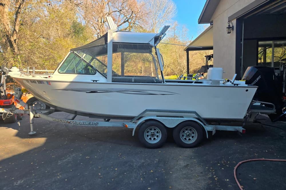 2021 Alumaweld Intruder Outboard 20