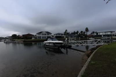 2004 Four Winns 285 Sundowner | 27.8 ft 2