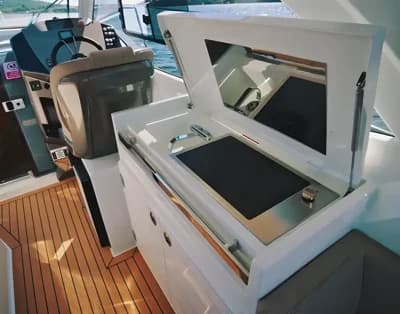 2025 Galeon 335HTS Boat for Sale in York 2