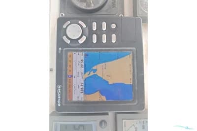 Beneteau Oceanis 411 3