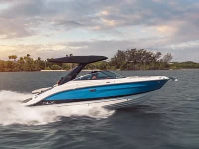 2023 Sea Ray SLX 260 Boat for Sale in Ardlui 3