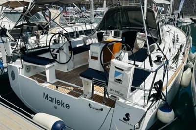 2019 Beneteau Oceanis 38.1 | 36.5 ft 2