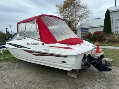 2006 Larson Senza 206 | 20 ft 3