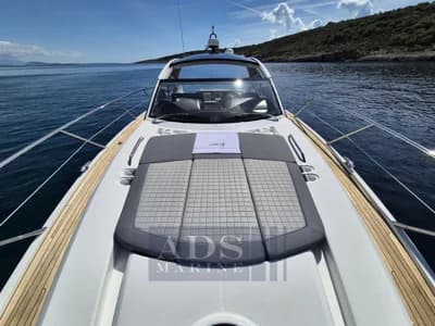 2016 Sunseeker San Remo 485 | 53.1 ft 3