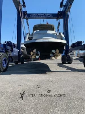 2010 Pershing 64 | 64.0 ft 2