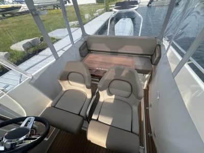 2023 Nimbus Tender 8 | 26 ft 3