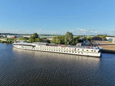 Hotel / Passagiersschip 128 Passagiers 3