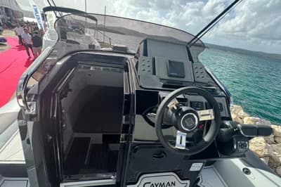 Ranieri Cayman 28.00 Executive 3