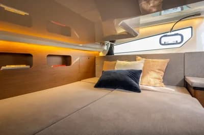 2027 Beneteau Antares 11 Boat for Sale in Southampton 5