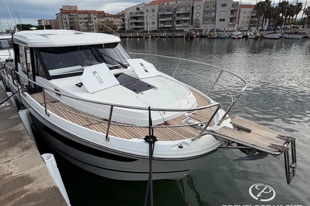 2021 Jeanneau Merry Fisher 1095