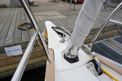 2026 Hallberg-Rassy 340 3