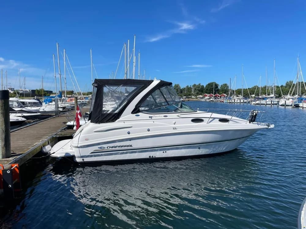 Chaparral 260 signature