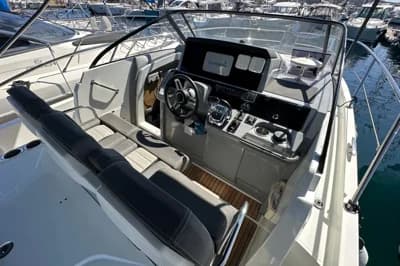2019 Jeanneau Cap Camarat 10.5 WA 3