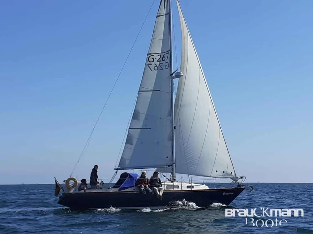 Hallberg-Rassy 32 Mistress