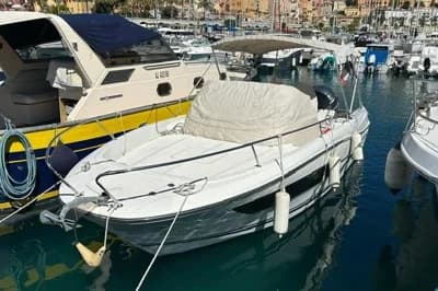 2020 Jeanneau Cap Camarat 7.5 WA Serie 2 2