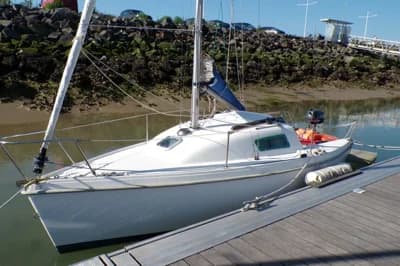1998 B2 Marine BLUE DJINN 2