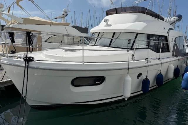 2021 Beneteau Swift Trawler 35