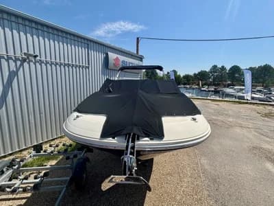 2022 Sea Ray SDX 250 3