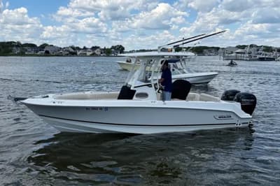 2019 Boston Whaler 230 Outrage 2