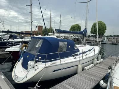 Bavaria 32 2
