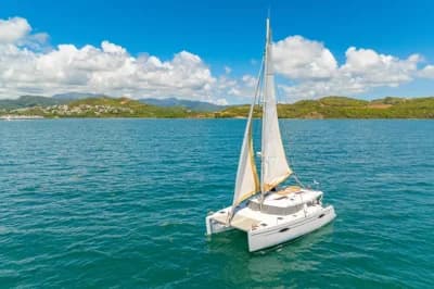 2014 Fountaine Pajot Helia 44 2