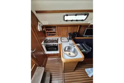 1997 Bavaria 32 Holiday 3