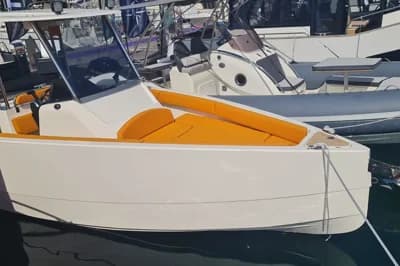 2025 Nuva M6 Fisher | 7m 2