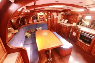 1987 Jeanneau Sun Kiss 47 3