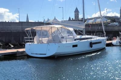 2019 Jeanneau Sun Odyssey 490 2