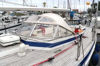 1989 Hallberg-Rassy 42E 3