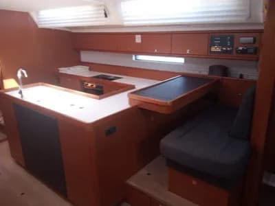 2015 Bavaria 56 3