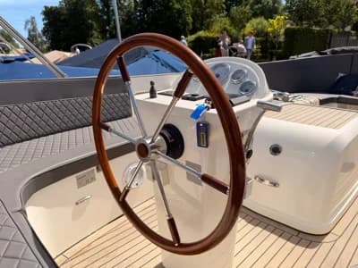 2022 Maril 7 Nxt Boat for Sale in Henley on Thames 3