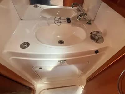 1998 Prout 38 Boat for Sale in Saint George 3